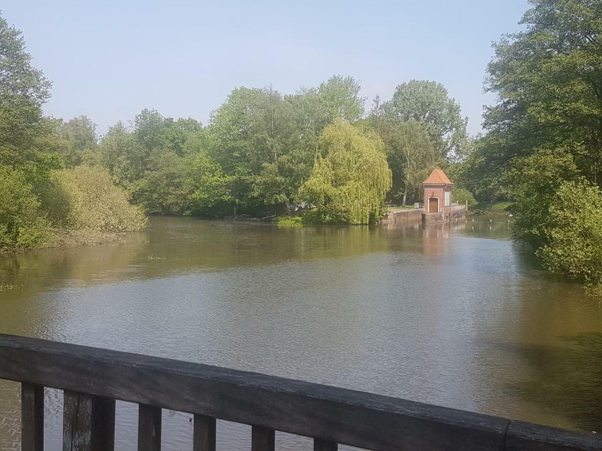 4 Sterne Ferienhaus "Vorwerk" Bremervörde エクステリア 写真